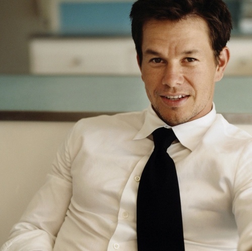 MarkyFknMark's profile picture. It's Marky Fuckin' Mark! Brother to @D0nnieWahlberg_, Minion of @HerHighnessKim and @KingOfLaPush #TeamKimShit EST 24/12/10 [21+RP] [S&NL] #TeamEvil