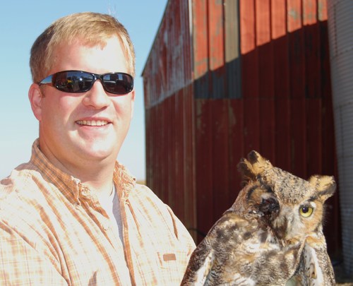 Full time veterinarian. Husband, dad of 2, lover of the outdoors. U of Illinois Undergrad and Vet School