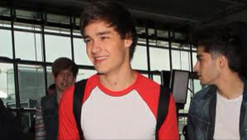 _1Dwanted's profile picture. Been followed by @justinbieber so happy :)