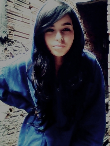 No planeta Terra desde 6 do 6 de 96 (ui 66') KKKK; Musa: @pittyleone; Bebida: Schweppes; Amore mio: @jr_vaitimao sjj2 Uma Geminiana chocólatra ;D