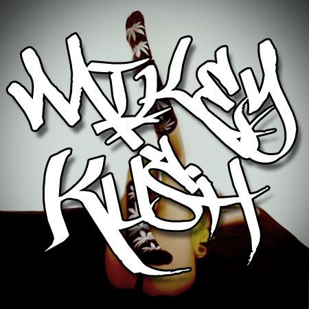 I Produce Music.
Purchase Beats @ http://t.co/8D5obPuVCz