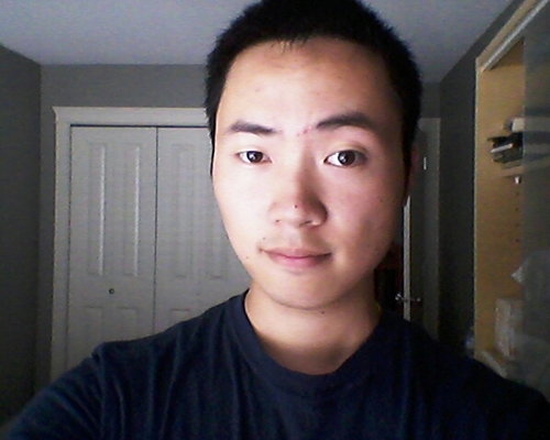 #Android dev trying to clear a PR before 4pm! Currently eating food in #Seattle.