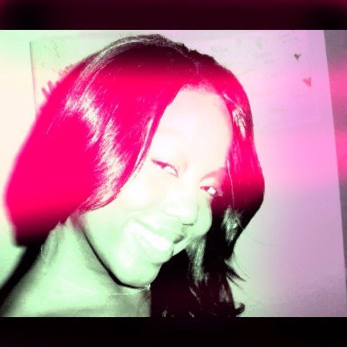 Im a journey..I love life & learning, reading & eating, writing & singing -off key, dancing & laughing, loving & caring..current destination- LaW sChOoL™