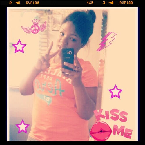 I'm doing songs lyrics by MB but I'm #team mindless I'm  princeton wife 1-4-3 call me miss swagger!