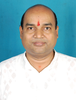 Doctor 
Sri Sri Netrajyoti 
An Holistic Eye Care Resarch Center
Art of Living Ashram
Bangalore - 82