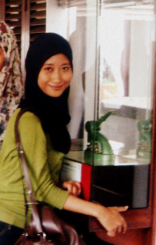 aisasye's profile picture. a floater