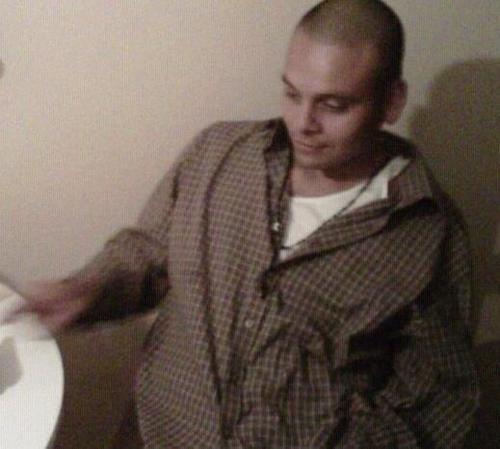 BIGGALEX23's profile picture. Entre ranchos i ciudades siempre me veran pasear tomando cerveza elada a veces pisteo cognac con todas mis amistades pa la vida disfrutar!