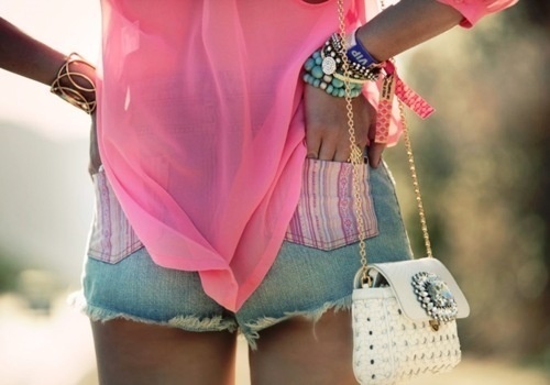 I LIVE EAT AND BREATH MODELING!!! If only it were really possible!!!