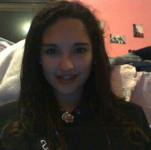 I'm Catalina.I live in Chile,Osorno and I am a BELIEBER♥ I like making people laugh. #Belieber @justinbieber 
https://t.co/e5u6dwDN