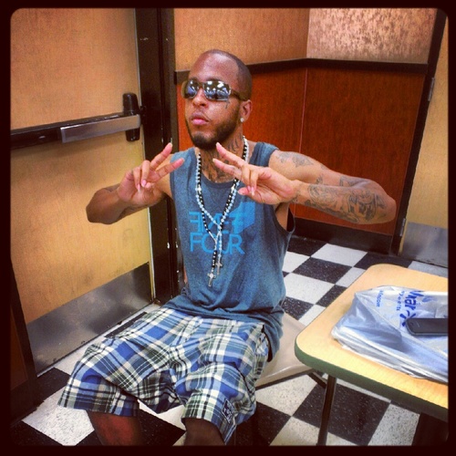 pockets on monique ... Bitch I'm from the murder capital hoe I'm far from practical... shit happens and since I'm the shit..I'm who it happen.