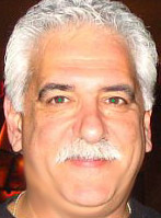 vullojlv123's profile picture. 