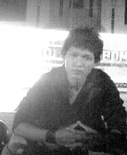 all my friends tell me if im is fun and simple people