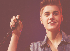 @justinbieber means the world to me!I #BELIEVE that one day he will notice me.I luv him so much and i'll always be there for him!♥DREAM BIG!