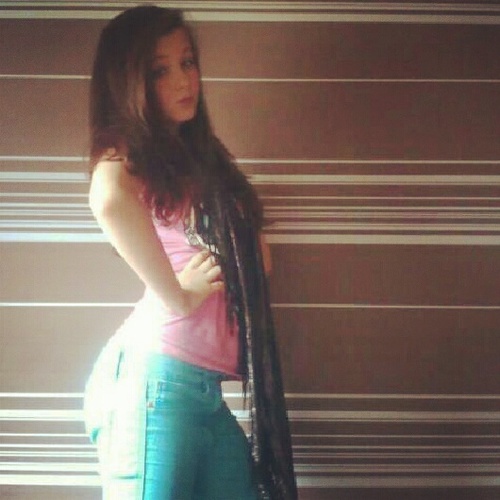 finleighoneill. love to dance , follow ill follow back !, PROUD DIRECTIONER !!