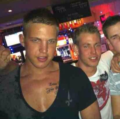 locky_21's profile picture. MAGA 2012 ☀☀☀☀