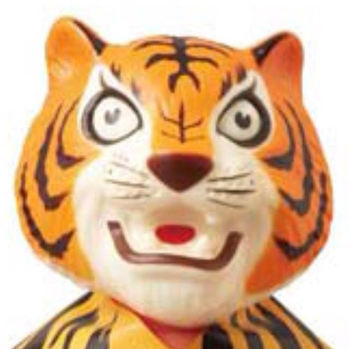 I am a big fan of anime and love collecting figures, mostly Soft Vinyl figures such as Nakajima Tiger Masks.