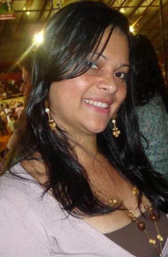 Eu sou do tamanho daquilo que SINTO,que VEJO e que FAÇO,não do tamanho que os outros me enxergam.
Bob Marley