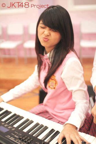 Christyers ♥ @ChristyChiBi
