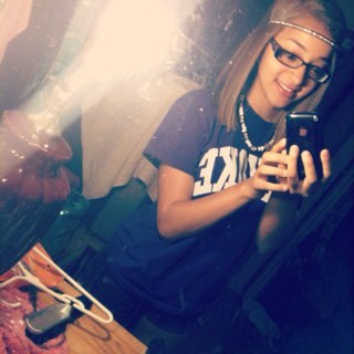 marie_dupuis97's profile picture. Not much to say I'm a sporty girl I play #Basketball #Soccer and #Softball. Now follow me because #iFOLLOWback ❤