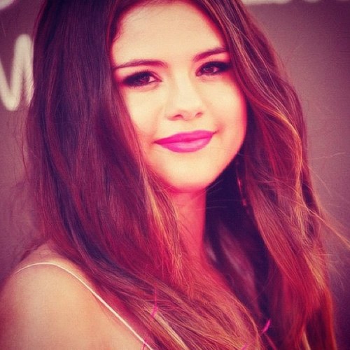 selenagomczz's profile picture. Its the boy you never told i like you, its the girl you let get away.