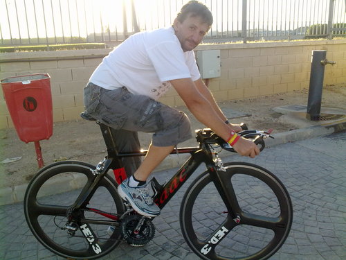 dragoc123's profile picture. 