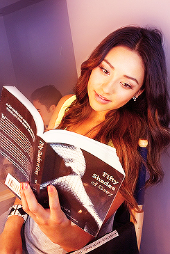 Your favorite stars talk about reading & literacy