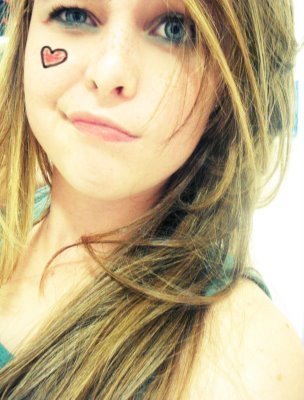 15 anos, Leão, em busca de um garoto certo, SOLTEIRA, São Paulina ♥ :)