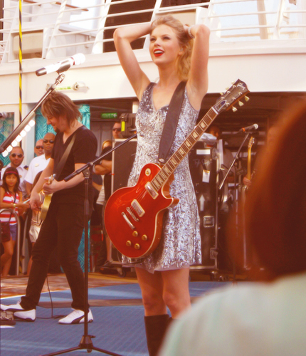 Swifty
