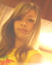 S2...Amo ir ha praia, tirar foto,gosto mto de pizza e chocolate
adoro ficar assistindo tv .Sou sagitariana e meu time do coraçao é Coritiba. S2...
