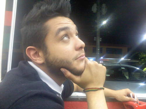 Se for pra ser assim sera ........... de acordo com pessoas sou um ´´ Casca grossa da pior qualidade `` morrao de inveja u.u