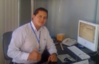 zhmario's profile picture. 