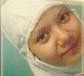 Allah mengetahui apa yang ada dalam hati mereka lalu menurunkan ketenangan atas mereka dan memberi balasan kepada mereka dg kemenangan yang dekat (waktunya).