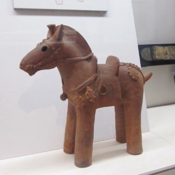 stirling_dol's profile picture. 縄文、ローカル博物館・史料館巡り。大衆そば・路麺。車中泊、好きな食べ物は茶碗蒸し。 ぷい。