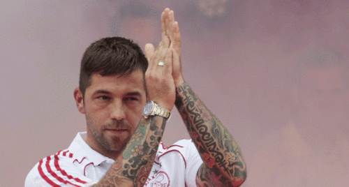 Player At Ajax Amsterdam , I have Number #16 , CLUBS : Vitesse,Genk,FC Twente,Ajax