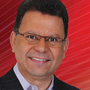 Novamente candidato ao cargo de prefeito em minha querida Pouso Alegre. O crescimento não pode parar. 13 - PT