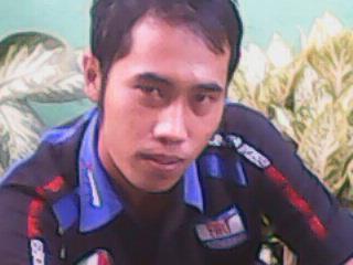 pausingotong's profile picture. perakit oskab.batre.mie ayam special