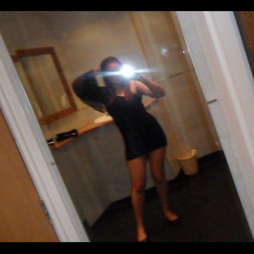 zoe_leigh's profile picture. im crazy and do stupid things all the time but thats just me :)