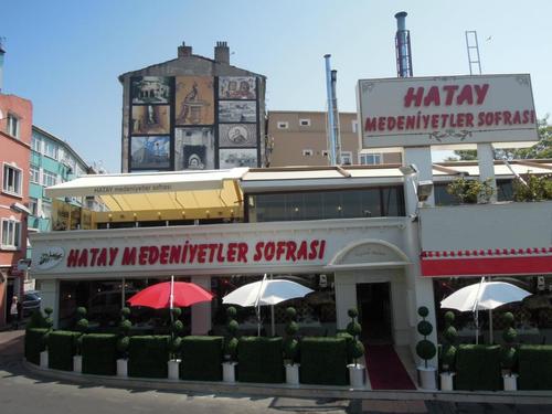 Hatay Lezzetlerinin İstanbuldaki tek adresi.Aksaray ve Taksim Rez:02125233131 .Instagram:hataymedeniyetlersofrasi :http://t.co/9i6QK7RGOr