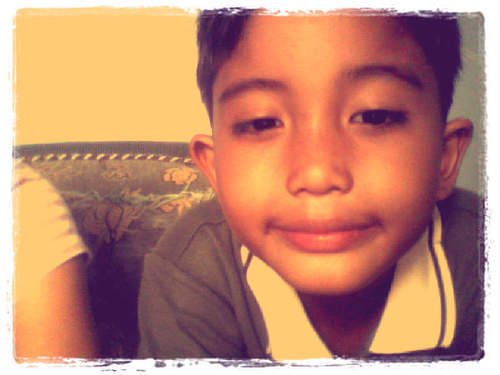 you must follow me! follback? just mention! :)
