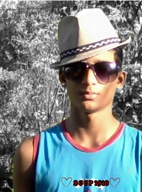 hwesleyvieira's profile picture. Já que eu falo sozinho na vida real, resolvi criar um twitter, pelo menos aqui eu falo sozinho com todo mundo :)