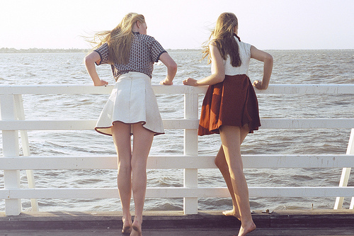 AveryChloe's profile picture. 7th year Gryffindor. Hates going to classes.My brother @JacksonAvery. Hiding from my family. Wants a new start. {Multi rp 2nd gen}