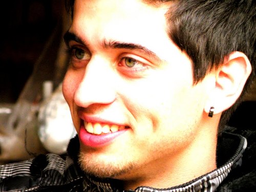 Baixista da banda Out Pray .