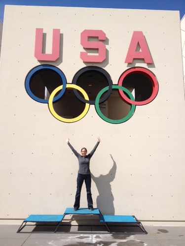 Sports Business professional, sports enthusiast, love the @Seahawks & @TeamUSA, global traveler, adventure seeker.