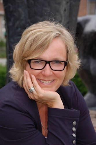 Yvette_Hurkens's profile picture. Communicatie | Sponsoring | Quiet Den Bosch | VOLOP Den Bosch | Guus & Julie | Tennis | Me-mover | Koffie & wijn | 's-Hertogenbosch & Oeteldonk