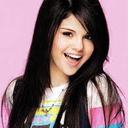 SeLeNa JuStIcE - @andream91623306 - Twitter