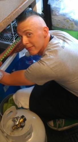 wadespendlove's profile picture. You can do anything you want, if you actually want it.