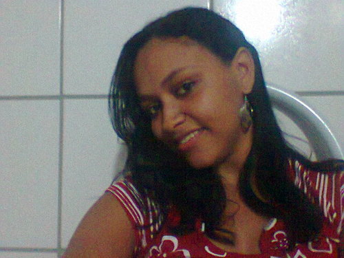 ~ α gαrotiinhα imperfeitα,
αqeelα qeê chorα de dor,
αqeelα qeê ja sofreu poor αmor,
αqeelα qe sαbe se αrrepender ♥