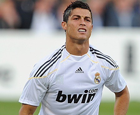 This is REAL! The other Ronaldo, Is FAKE!!!!!