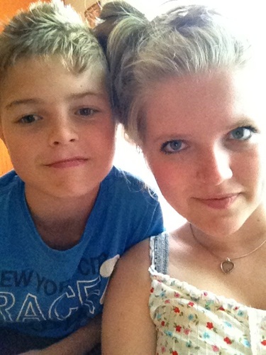 Nouusjka's profile picture. live for the moments that you can't put into words