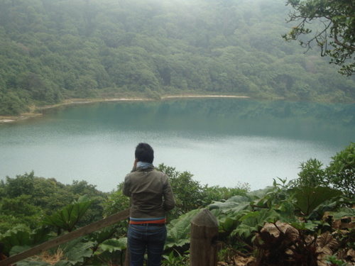 Adricr2974's profile picture. Ultimamente aprendi... que hacer feliz a los demás..No te hace feliz ni a ti.. ni a ellos.. porque al final te sientes decepcionado..